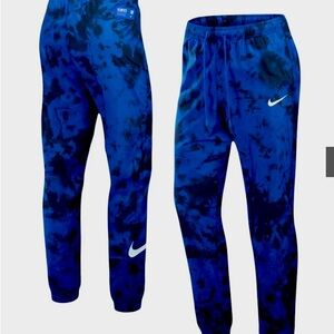 NWT Women's Nike USA Essential Royal Jogger Pants